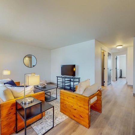 Апартаменты Modern Lofts At Aria 3 Калиспелл Экстерьер фото
